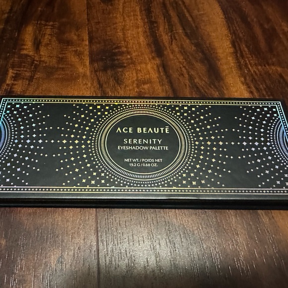 NEW Ace Beaute Serenity Eyeshadow Palette. Brand New in Box. - Picture 4 of 5